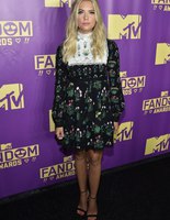 Ешлі Бенсон на MTV Fandom Awards