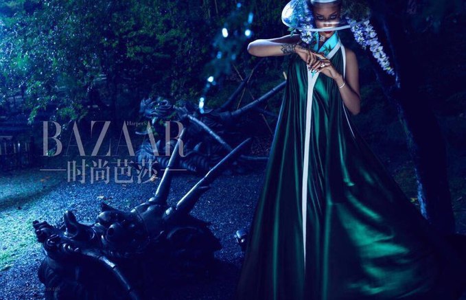 Рианна в новом на обложке Harper's Bazaar Китай