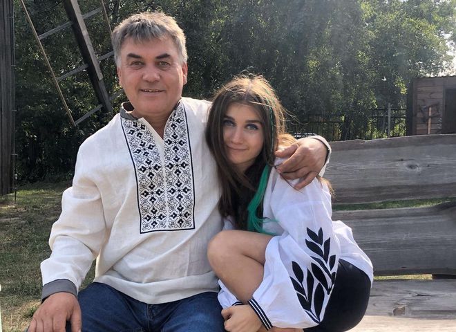 Jerry Heil с отцом