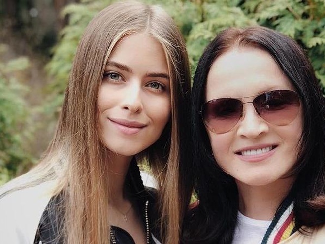 Ротару публічно звернулася до онуки, яка живе за кордоном