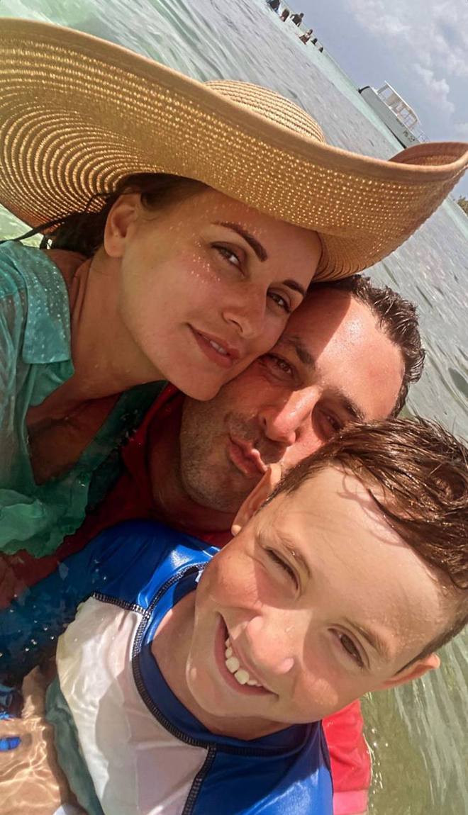 Єлизавета Глинська з коханим і його сином