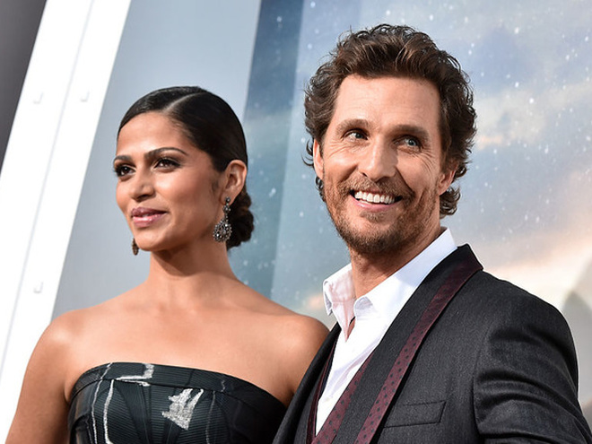 Дружина Меттью Макконахі показала рідкісне фото їхньої доньки