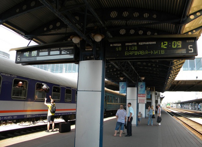В Украине с табло и из железнодорожных билетов уберут русский язык