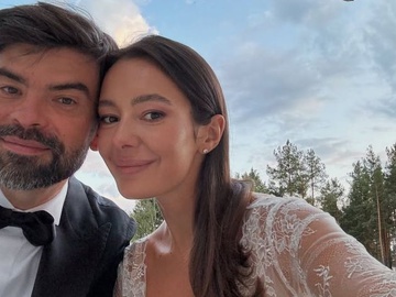 Ксюша Манекен у своє 33-річчя оголосила про вагітність первістком