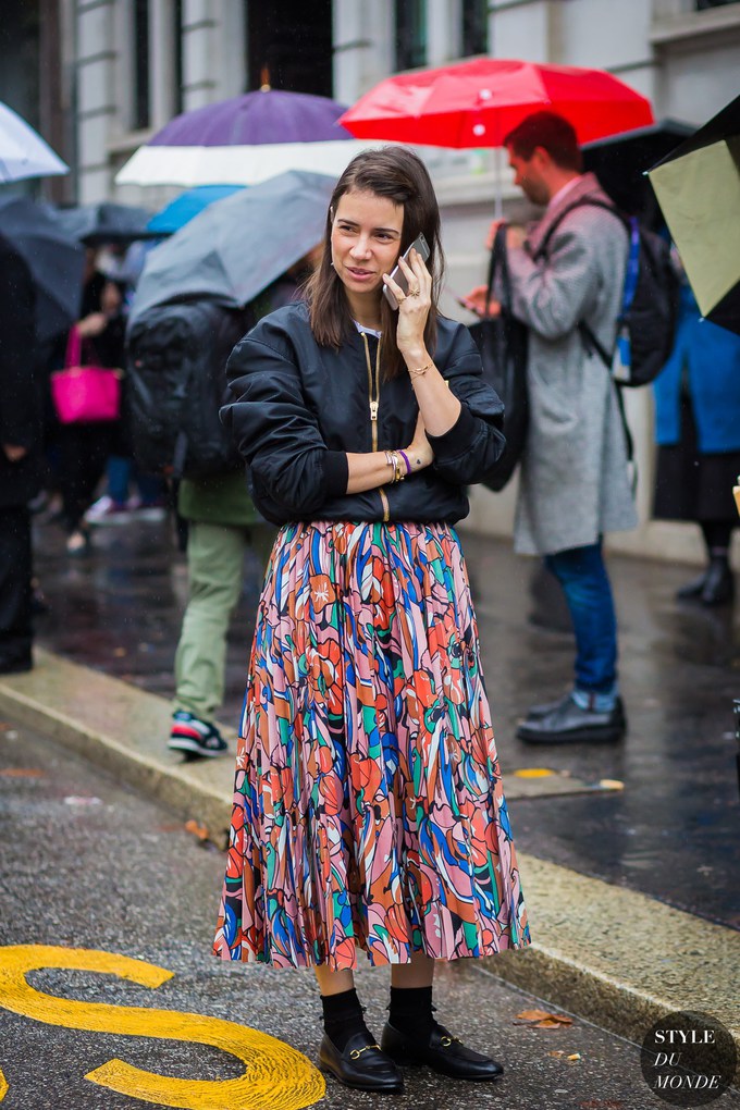 Как и с чем носить юбку осенью 2016: стритстайл образы