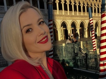 Міка Ньютон розповіла про боротьбу з раком та згадала перші симптоми хвороби