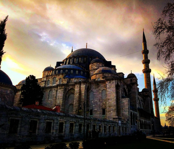 Сулеймание