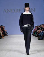 Показ Andre Tan Показ Andre Tan