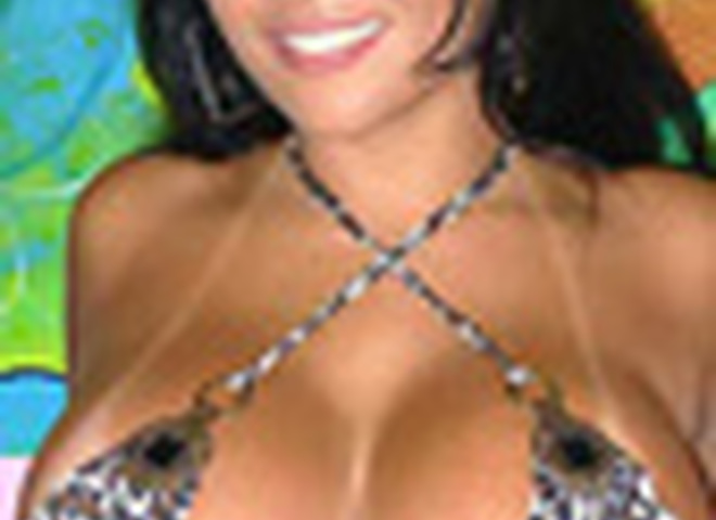 Самая большая грудь Бразилии