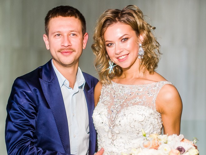 Дмитрий Ступка и Полина Логунова поженились