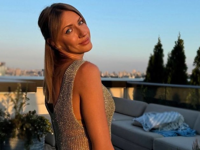 Леся Нікітюк показала, як засмагала топлес в Одесі