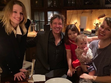 Мілла Йовович привітала із 9-річчям середню дочку від Пола Андерсона