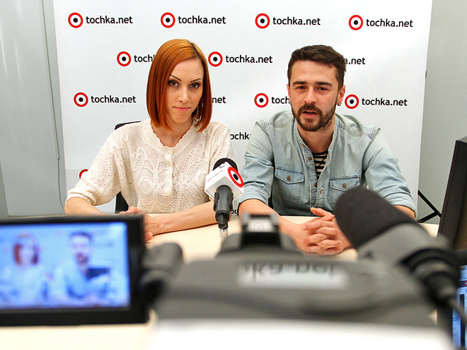 Алёна Мун, Паша Парфений