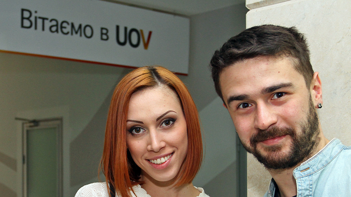 Алёна Мун, Паша Парфений