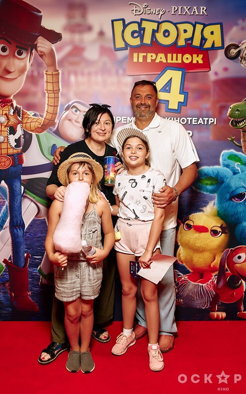 В Киеве прошла премьера фильма "История игрушек-4"