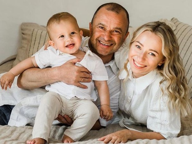 Катерина Репяхова відповіла на чутки, що Віктор Павлік не може забезпечити її та сина