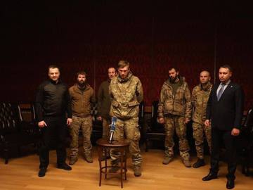 Освобождение из плена бойцов Азова
