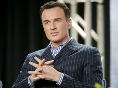 Оголошено причину смерті зірки «Усі жінки — відьми» Джуліана Макмехона