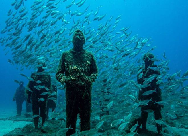 Підводні скульптури на острові Гренада