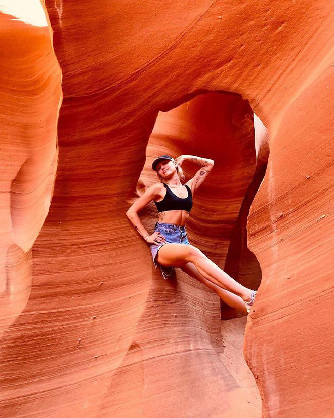 Майлі Сайрус на відпочинку в Амангірі