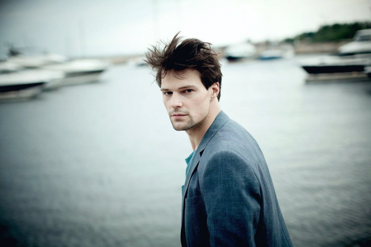 Данила Козловский