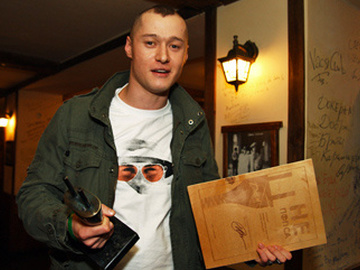 Тополя Тарас (Антитела)