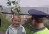 Ребенок ГАИшника берет взятки