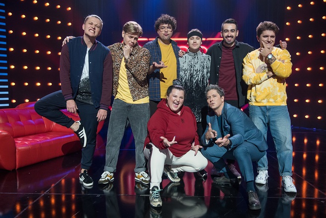 alyona alyona в Improv Live Show