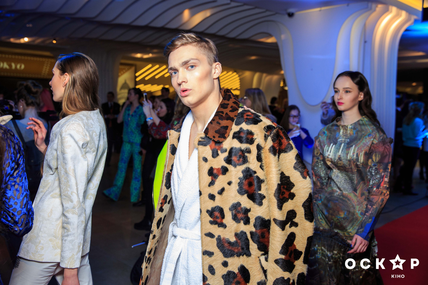 Зразковий самець 2 показ