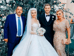 Аліна Гросу