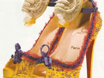 «Королевские» туфли от Louboutin 