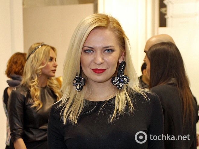 Интервью с ALLOISE