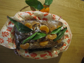 Ароматный кекс с мандаринами и сухофруктами