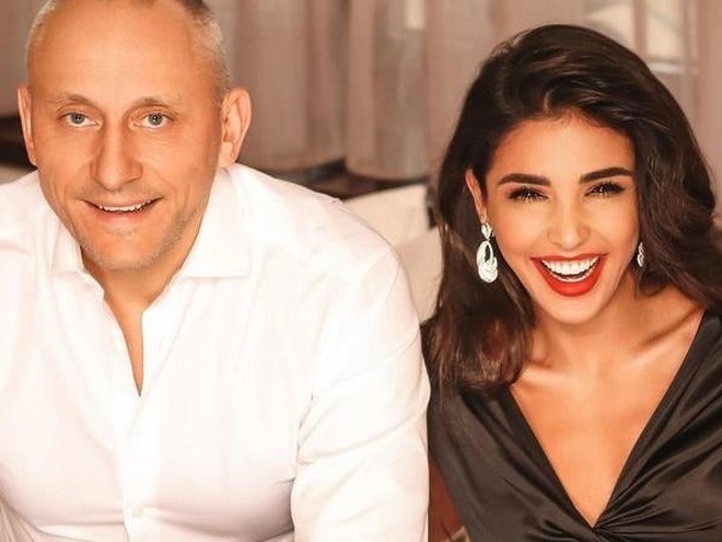 Дімопулос після госпіталізації у Києві публічно подякувала колишньому чоловікові