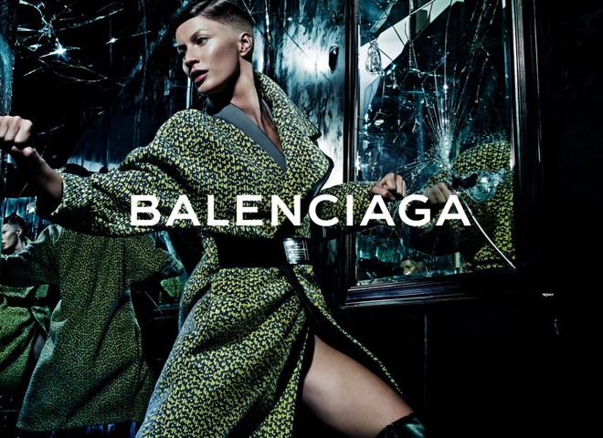 Рекламная кампания Balenciaga