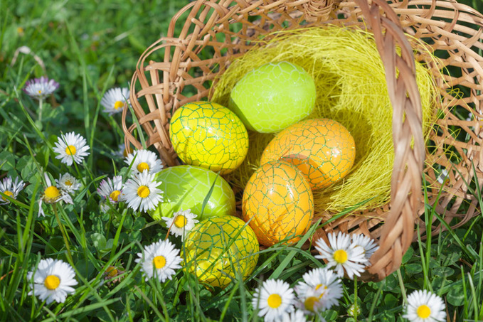 Как красить яйца: топ-20 самых интересных способов