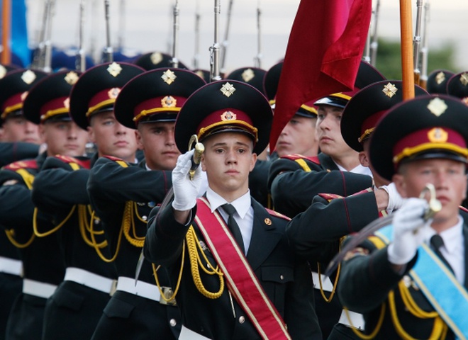 Военные