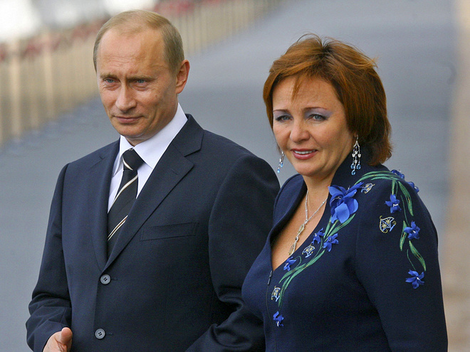 Людмила Путина