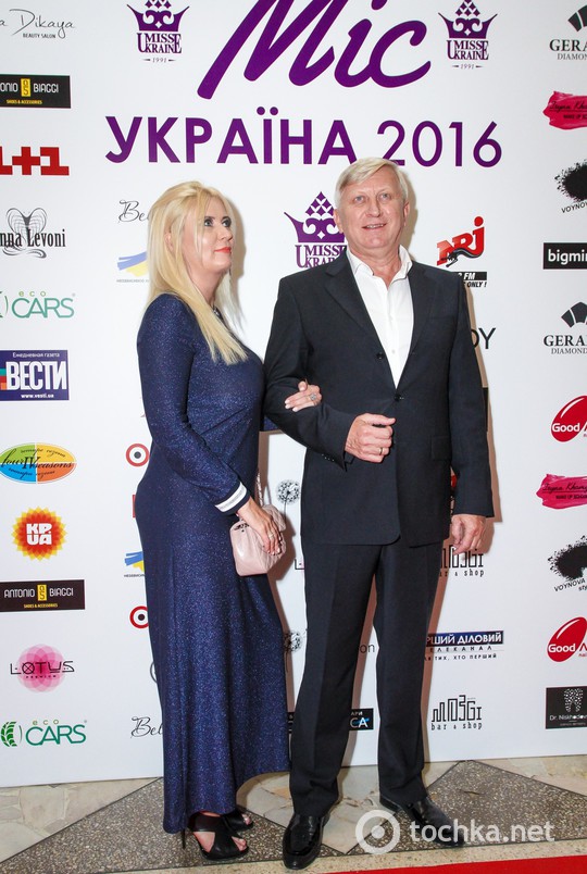 "Мисс Украина 2016": фотоотчет с красной дорожки