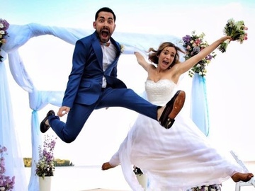 Бєдняков розповів про знайомство з дружиною та про те, як покликав її заміж