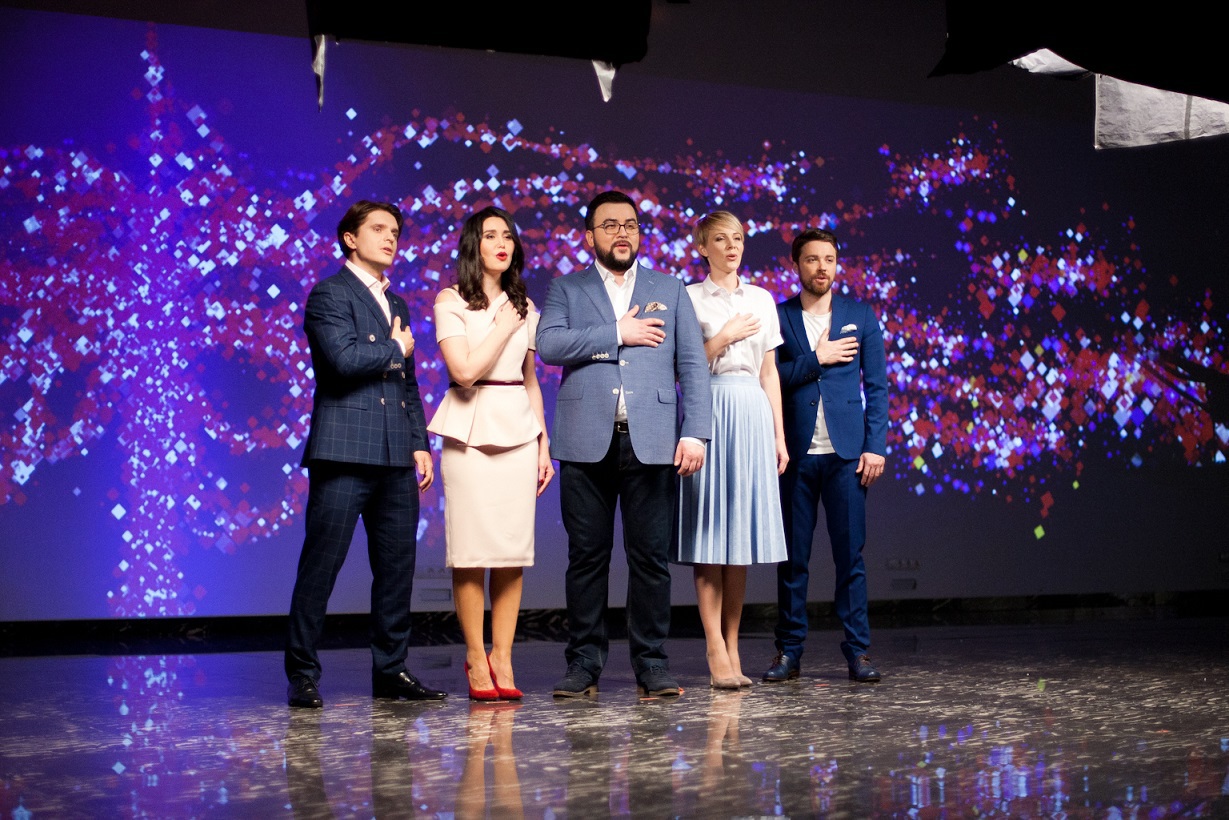 Гимн Украины 1+1