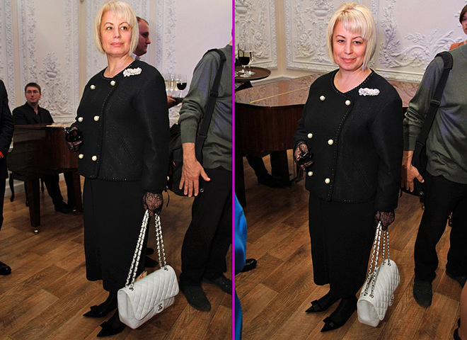 Анна Герман на выставке