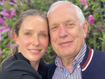 Осадча показала батьків і зізналася, які риси характеру в неї від тата