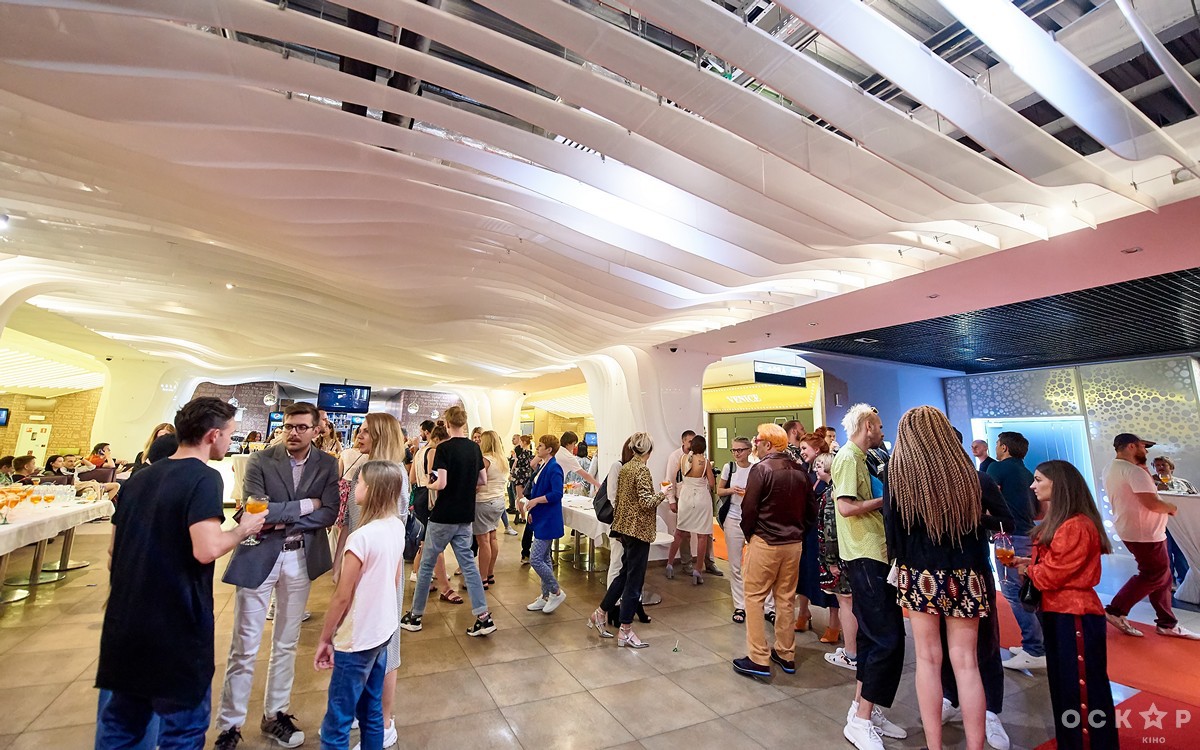 В Киеве состоялась премьера фильма "Рокетмен"