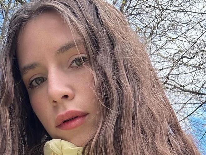 "Сексі-форма": Соловій у мініспідниці дещо нагадала дітям і батькам