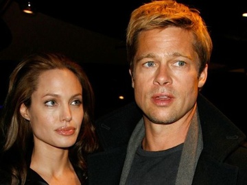 Анджеліна Джолі отримала від ФБР секретне досьє на колишнього чоловіка Бреда Пітта