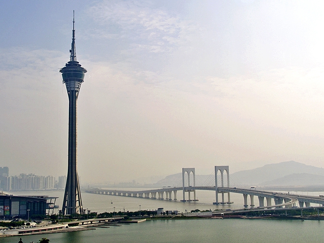 7 найбільш високих банджі-стрибків: Вежа Макао (Китай)