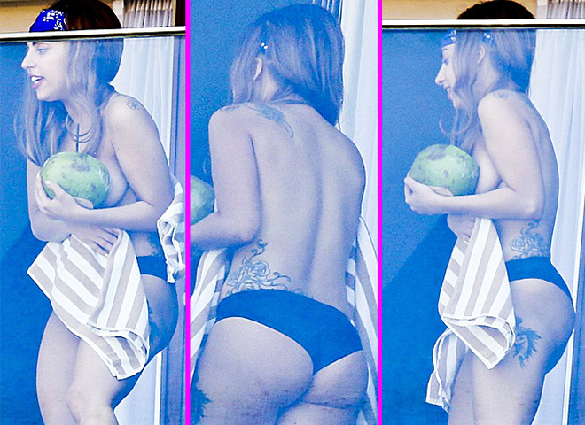 Леді Гагу застукали голою