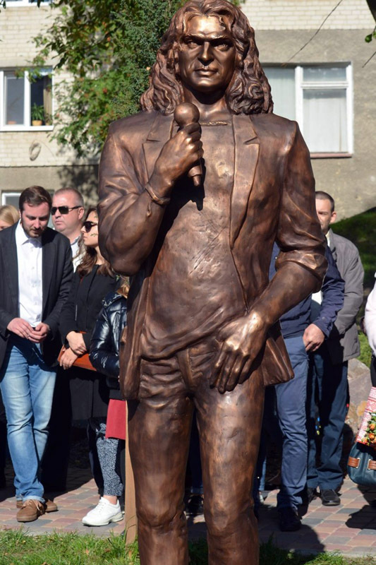 памятник Скрябину на Волыни