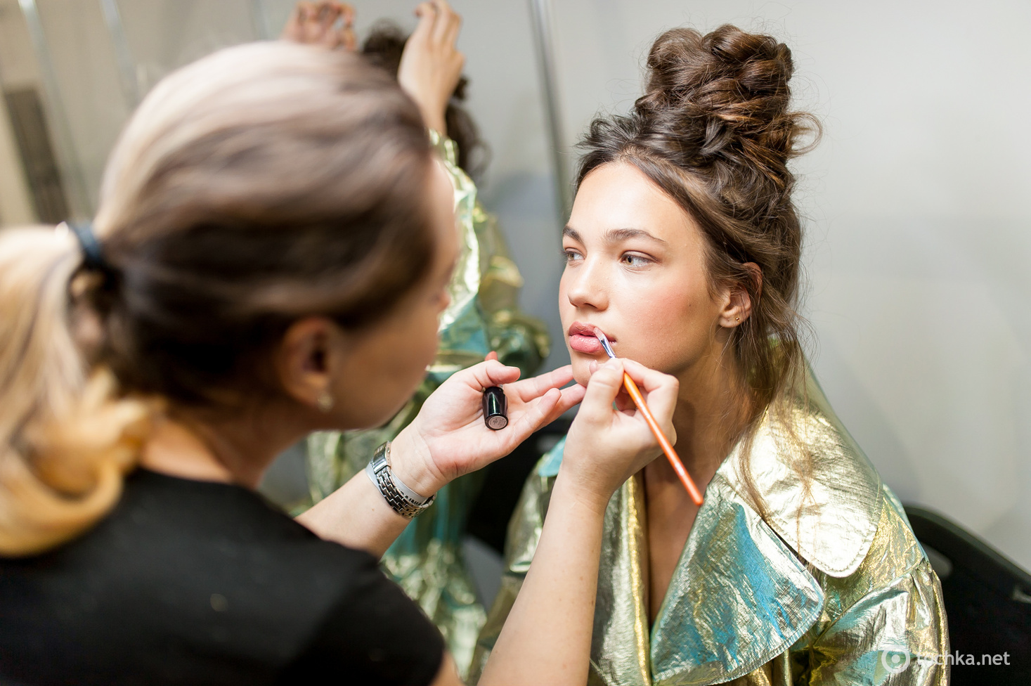 Backstage второго дня UFW SS20